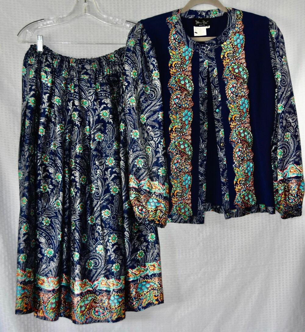 DIANE FREIS Knits Haute Couture 2pc Jacket and Skirt Set Size M